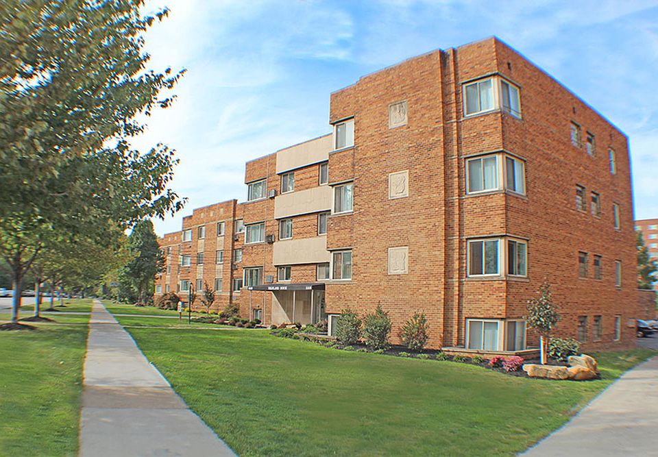 Highland House Apartments Lakewood, OH Zillow