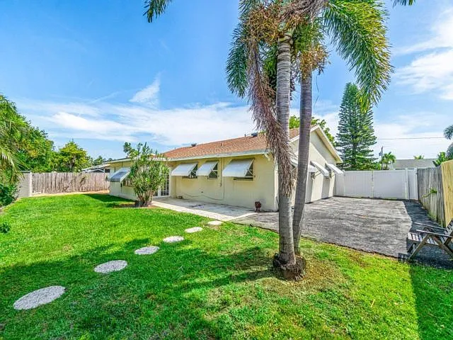 640 Jaeger Dr — Photo 19