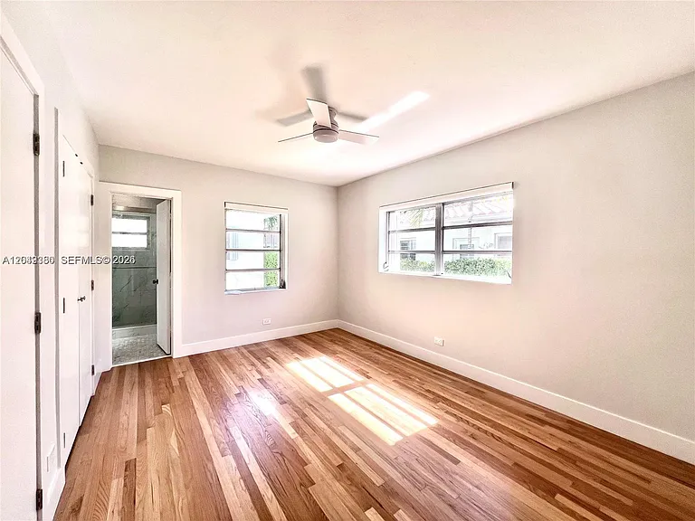 2245 SW 25th Ter — Photo 6