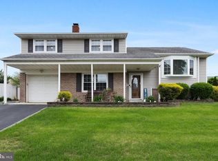 1403 Noreen Dr, Burlington, NJ 08016