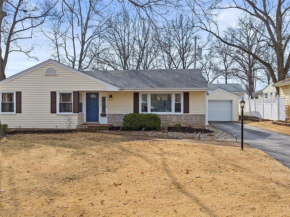 224 Huntleigh Dr, Saint Louis, MO 63122 | Zillow