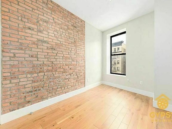 5th image of 340 Saint Nicholas Ave #2F