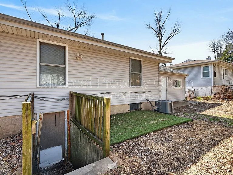 153 Bascom Dr — Photo 38