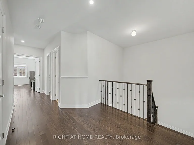 5 Rossini Dr — Photo 12