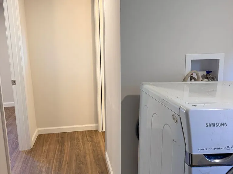 5519 Hickory St — Photo 7