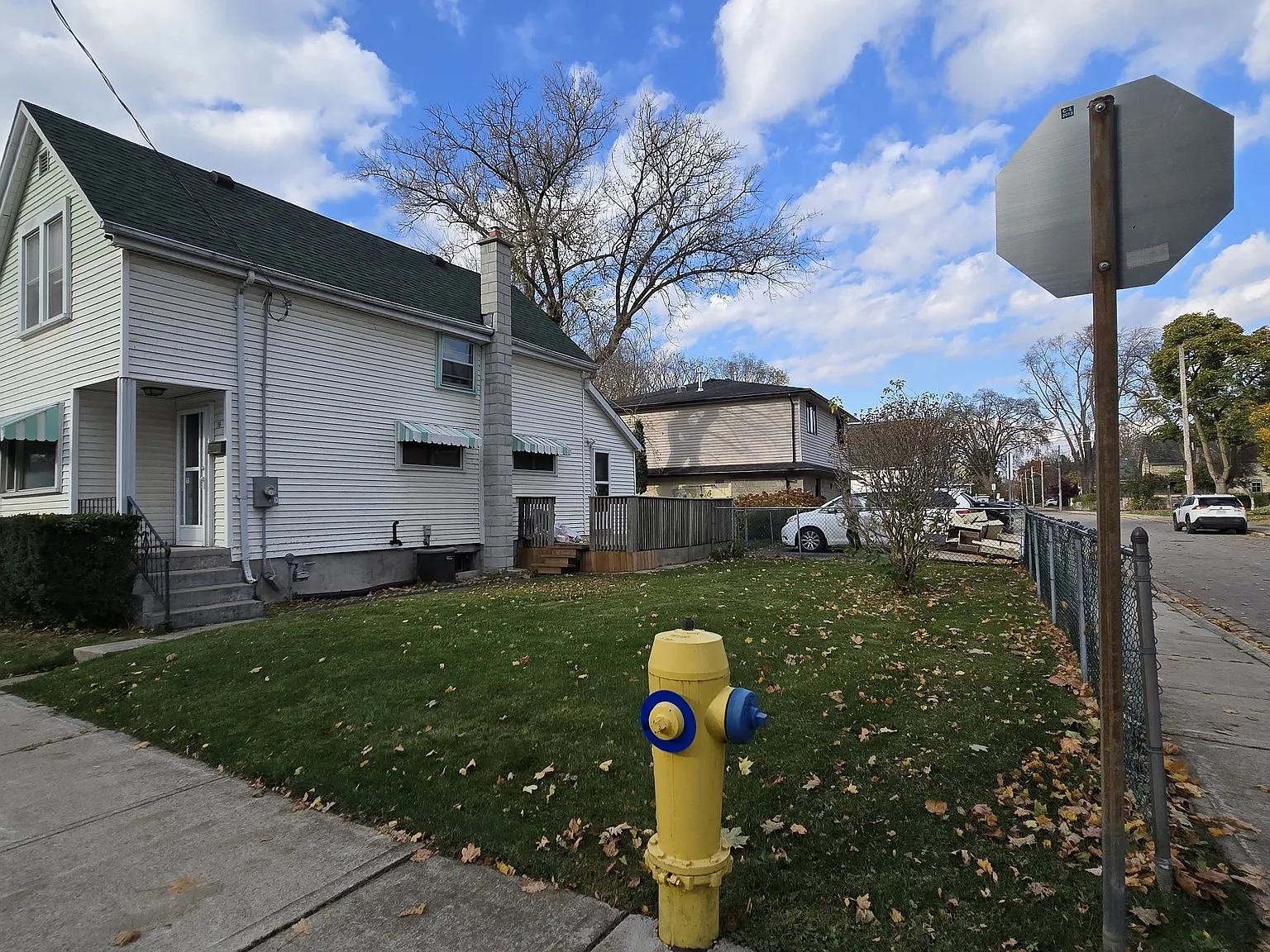 4 bed, $2,600 — Photo 3