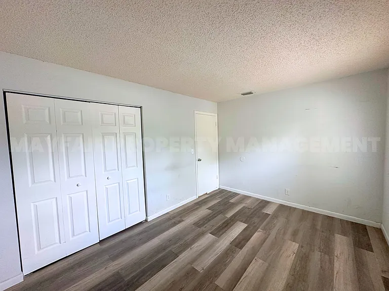4523 Gulfstream Rd — Photo 8