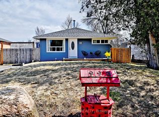 993 Barton Ave, Georgina, ON