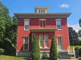 68 Cayuga St #2, Seneca Falls, NY 13148