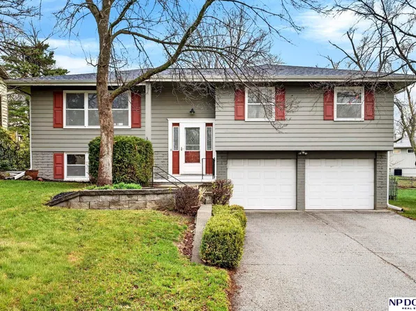 1521 N 107th Ave, Omaha, NE 68114