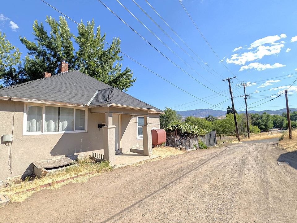 1st image of 468 Alexander Ave
