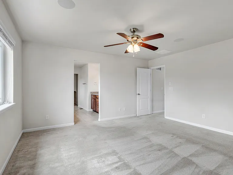 7588 Blue Water Dr — Photo 32