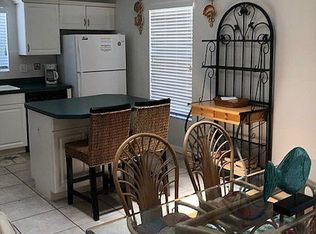 378 Canal Rd, Sarasota, FL 34242