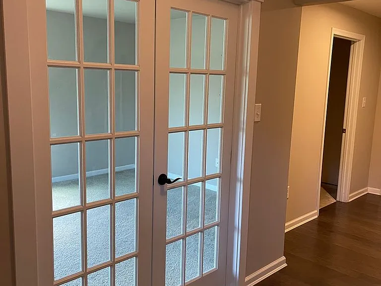 331 S Parkway Dr — Photo 11