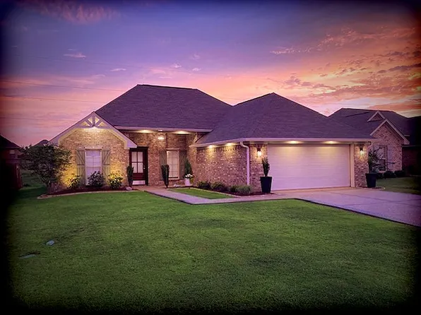 1212 Addison Ln, Brandon, MS 39042