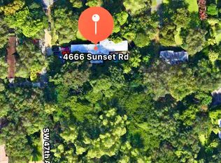 3830 Boston Ave, Des Moines, IA 50310