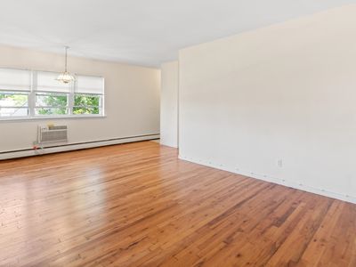 239 Crescent Ln APT 6, Cliffside Park, NJ, 07010