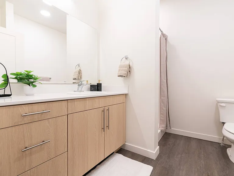 Copestone Apartments — Photo 31