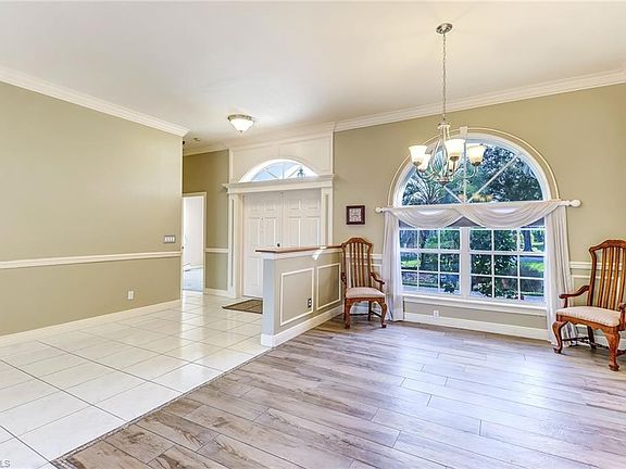 4th image of 19530 Devonwood Cir