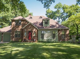 305 Bingham Rd, Columbia, MO 65203