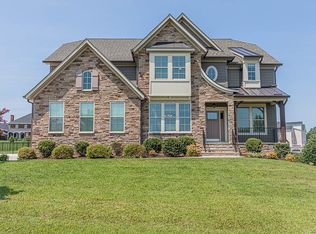 11518 Channel View Dr, Chester, VA 23836