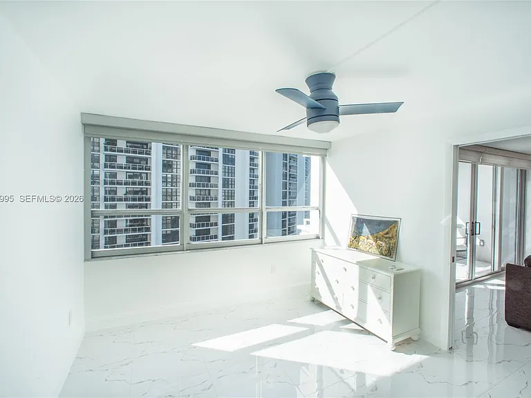 11 Island Ave #1107 — Photo 8