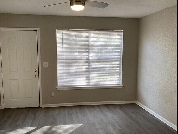2nd image of 9118 CASTLE Boulevard