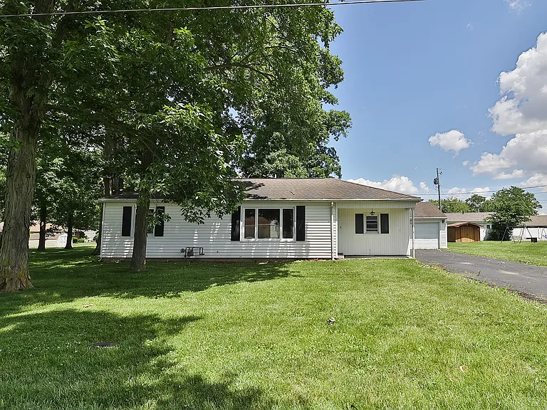 1930 Sara Lee Ave — Photo 27