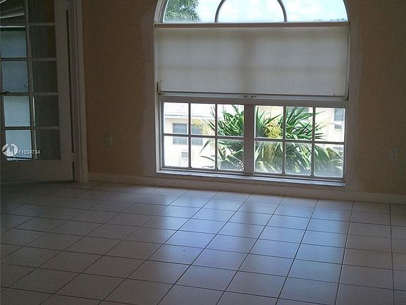 3rd image of 1280 S Alhambra Cir APT 2411