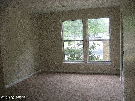 2nd image of 19915 Appledowre Cir