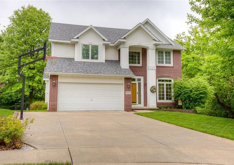 1st image of 8405 Sandford Pl