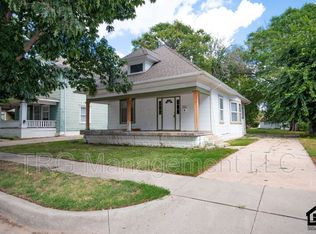 320 S Poplar St, Wichita, KS 67211