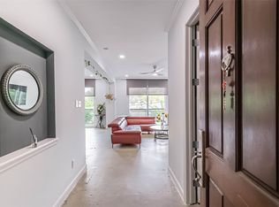 4515 Briar Hollow Pl APT 307, Houston, TX 77027