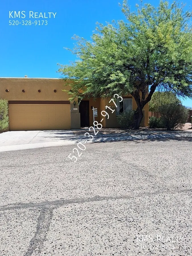 3078 W Desert Bird Ct Owner/Agent — Photo 1