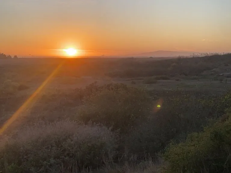 Walking distance Sunset Views