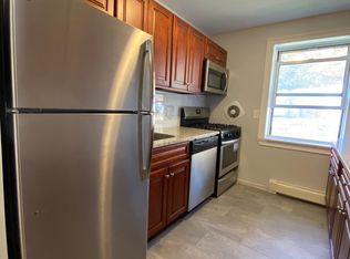 20 Stevens Ave APT 1C, Cedar Grove, NJ 07009