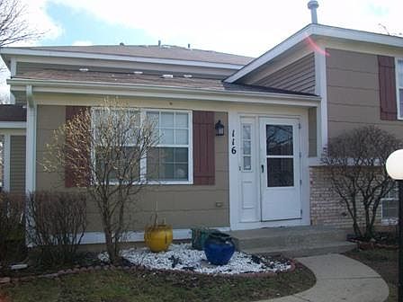 1st image of 116 SW Brookwood Ct