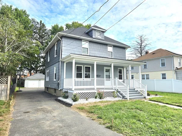 24 Whiting Road, East Hartford, CT 06118