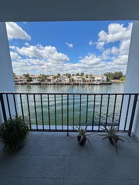 1st image of 1400 S Ocean Dr APT 304