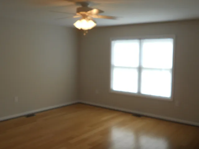 2 bed, 2.5 bath, 1200 sqft, $1,200 — Photo 4