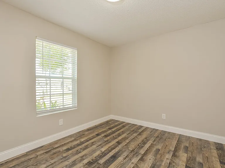3035 Bluffton Cv — Photo 15