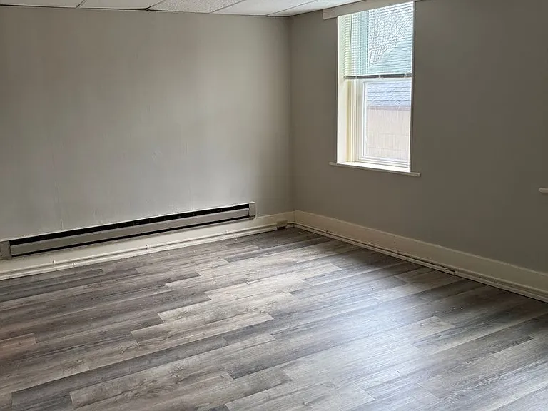 920 Oxford Ave — Photo 6