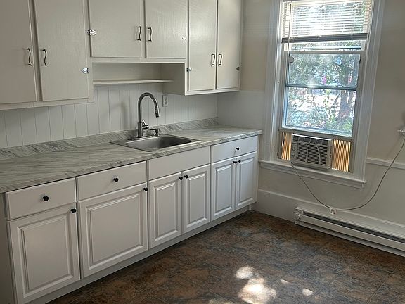 2nd image of 303 Lafayette St APT 1