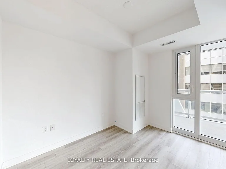 230 Simcoe St #2713 — Photo 9