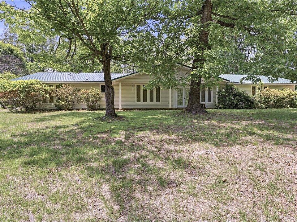1st image of 306 Willowridge Dr