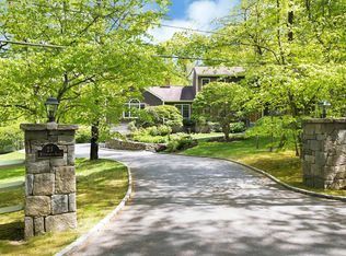 23 Kitchawan Rd, Pound Ridge, NY 10576