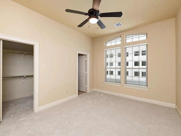 7914 Bishop Rd — Photo 23