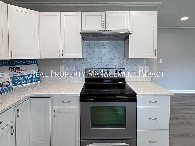 327 Williamson St — Photo 13