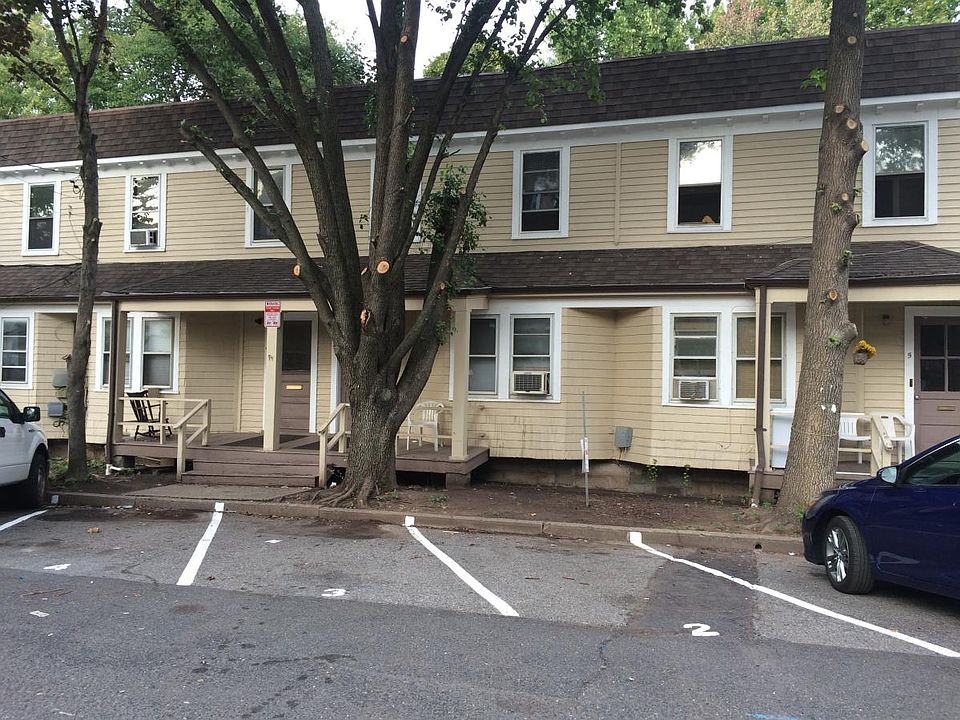 1st image of 11 Bland Ct #2