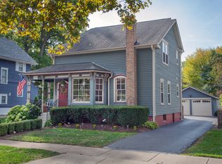 715 Oregon Ave, Dundee, IL 60118